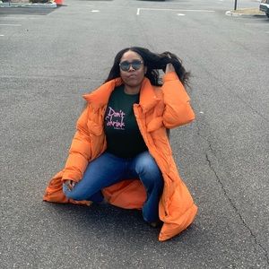 Meet your Posher, Elle